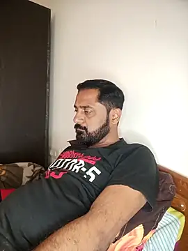 RubyEntity online show from 01-15-26, 03:55