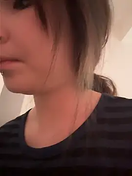 Lissssssa online show from 04-16-26, 01:12