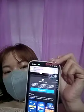 Snapshot of XuxuLy99 chatting on 11-05-25, 02:44 XuxuLy99 online show from 11-05-25, 02:44