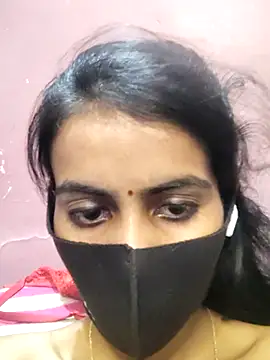 Snapshot of Thaper_Meera2 chatting on 04-25-26, 01:52 Thaper Meera2 online show from 04-25-26, 01:52