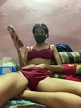 Snapshot of Thaper_Meera2 chatting on 06-03-26, 08:39 Thaper Meera2 online show from 06-03-26, 08:39