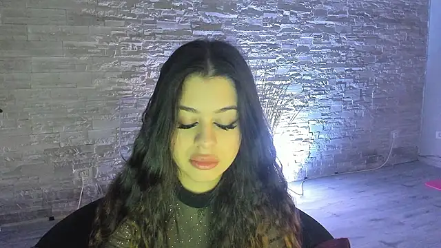 BellaNoir  online show from 01-15-26, 05:56