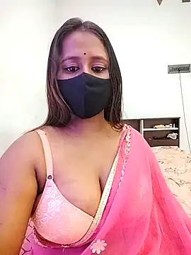 LoveLy-Soneya online show from 12-22-25, 11:02