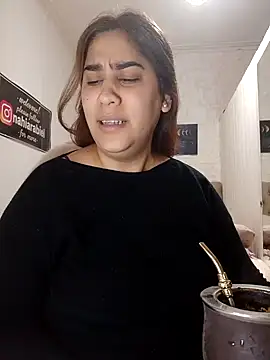 nahiarabiel33 online show from 06-02-26, 04:53