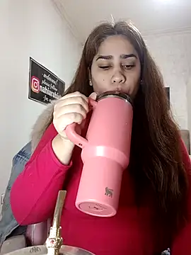 nahiarabiel33 online show from 07-21-26, 05:04