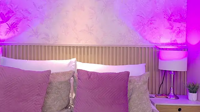 ValeriaMonet online show from 04-16-26, 09:39