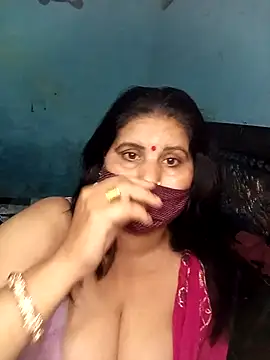 Snapshot of Anjali-25 chatting on 12-15-25, 05:28 Anjali-25 online show from 12-15-25, 05:28