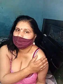 Snapshot of Anjali-25 chatting on 12-17-25, 04:57 Anjali-25 online show from 12-17-25, 04:57