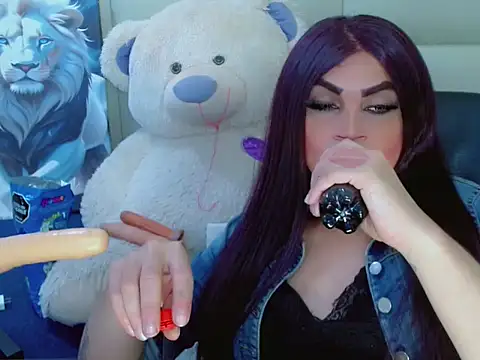 NharaBigCock online show from 11-09-25, 03:43