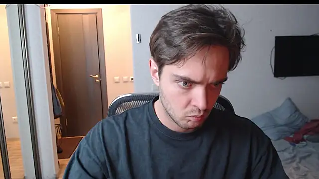 lucky swimmer online show from 12-01-25, 02:55