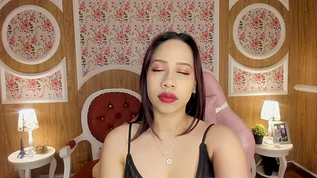 LucieLace online show from 01-16-26, 12:20