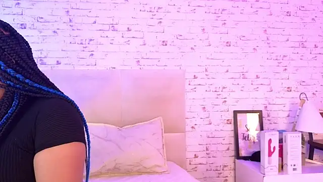 April Kay online show from 12-19-25, 03:46