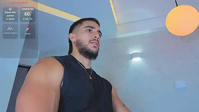 Scottfishcer1 online show from 03-26-26, 07:19