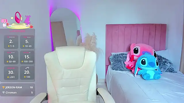 Janettcruz online show from 12-13-25, 07:53