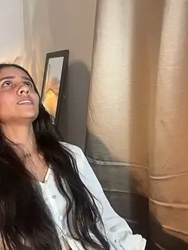 alisaa jhons1 online show from 04-10-26, 03:23