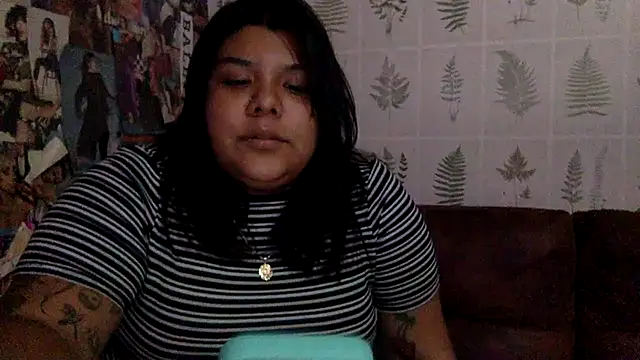 annoyedputa online show from 11-10-25, 04:55