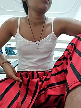 Isha kumari 69 online show from 02-24-26, 03:54