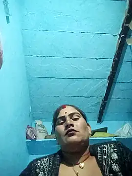 Snapshot of Chinki_pande chatting on 11-18-25, 03:49 Chinki pande online show from 11-18-25, 03:49