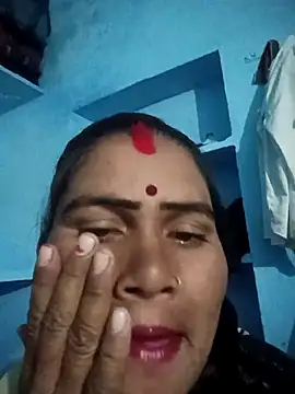 Snapshot of Chinki_pande chatting on 11-24-25, 01:55 Chinki pande online show from 11-24-25, 01:55