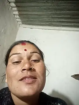 Snapshot of Chinki_pande chatting on 11-28-25, 12:35 Chinki pande online show from 11-28-25, 12:35