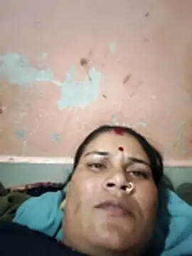 Snapshot of Chinki_pande chatting on 02-05-26, 03:49 Chinki pande online show from 02-05-26, 03:49