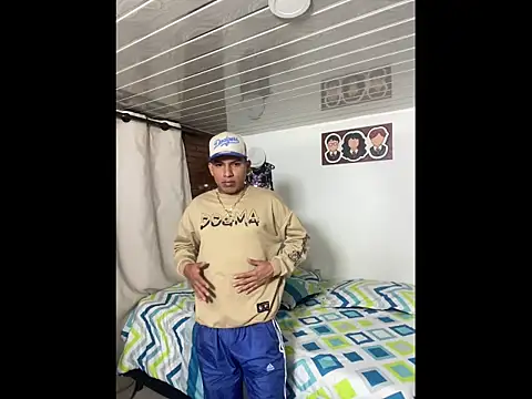 Mike and Rayan online show from 11-12-25, 12:22