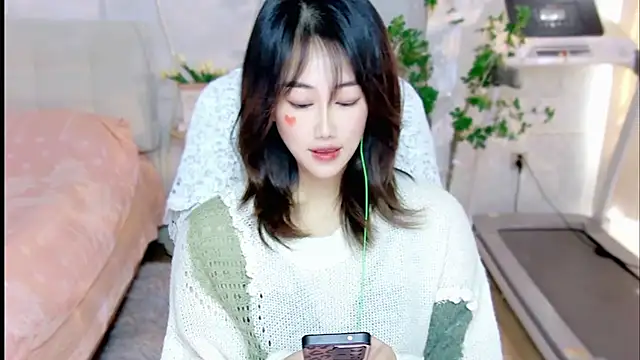 tutumissy online show from 11-27-25, 06:48