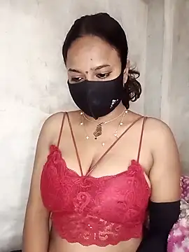 V HOT CUTE online show from 01-15-26, 08:56