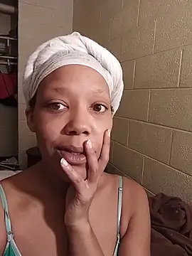 Snapshot of SITHANDRAH chatting on 12-02-25, 11:26 SITHANDRAH online show from 12-02-25, 11:26