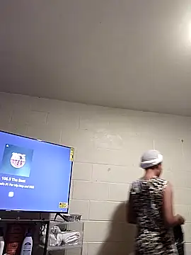 Snapshot of SITHANDRAH chatting on 12-17-25, 12:22 SITHANDRAH online show from 12-17-25, 12:22