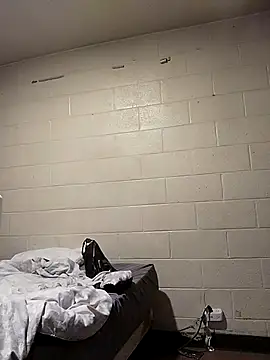 Snapshot of SITHANDRAH chatting on 01-12-26, 04:18 SITHANDRAH online show from 01-12-26, 04:18