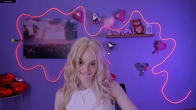 mia starrr  online show from 02-22-26, 07:56