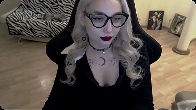 Snapshot of fromsun_forsoul777 chatting on 11-17-25, 11:38 fromsun forsoul777 online show from 11-17-25, 11:38