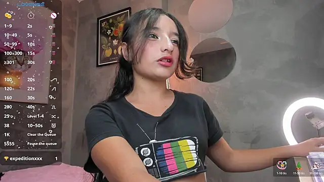 Chobbyjonexs online show from 12-16-25, 03:44