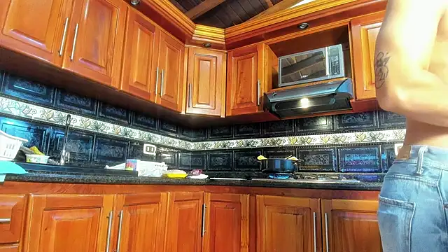 Belamiramill online show from 11-15-25, 11:10