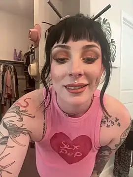 LoveDovexxx online show from 11-06-25, 07:48