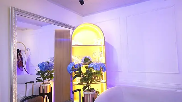 TessaaFox online show from 02-05-26, 06:56