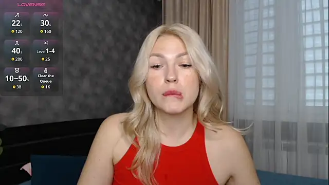 Snapshot of HelenOneLove chatting on 06-03-26, 11:24 HelenOneLove online show from 06-03-26, 11:24