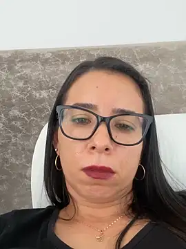 Vicky ro online show from 11-13-25, 06:07