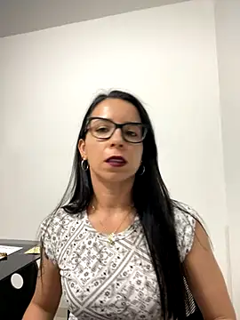 Vicky ro online show from 12-05-25, 02:31