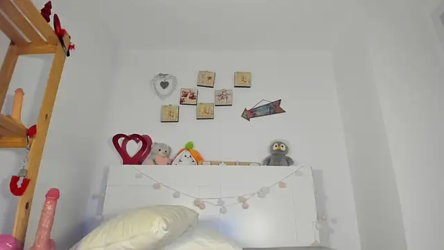 Blueee diamond online show from 04-09-26, 08:58