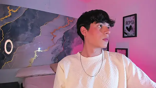 Isaac Kurtt online show from 11-22-25, 08:19