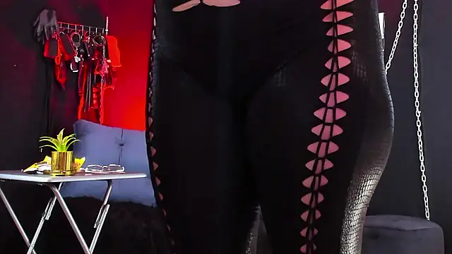 KatrinaStone online show from 03-18-26, 07:17