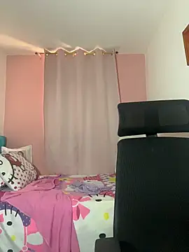 Snapshot of Melody_Spencer26 chatting on 05-13-26, 06:38 Melody Spencer26 online show from 05-13-26, 06:38