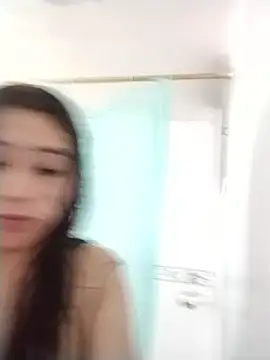 Snapshot of madeline_lx chatting on 11-11-25, 10:32 madeline lx online show from 11-11-25, 10:32