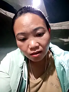 Snapshot of susunini chatting on 11-08-25, 09:20 susunini online show from 11-08-25, 09:20