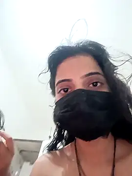 Hot komall online show from 02-24-26, 01:58