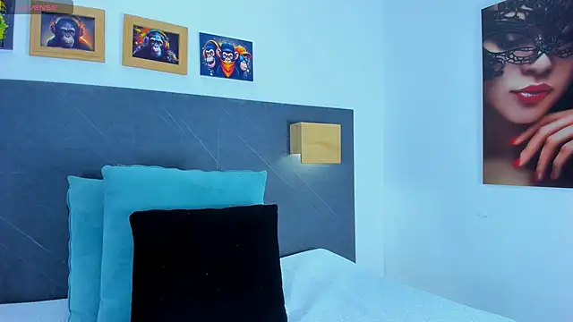 Andhrea Vale online show from 03-16-26, 12:20