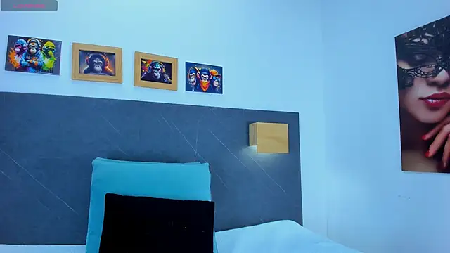 Andhrea Vale online show from 03-28-26, 12:27