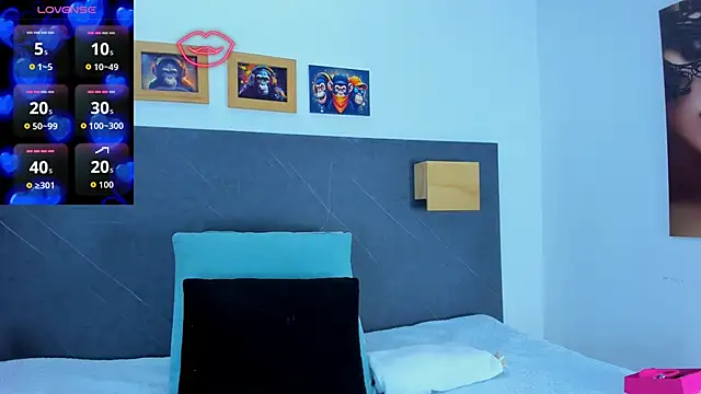 Andhrea Vale online show from 04-10-26, 12:21